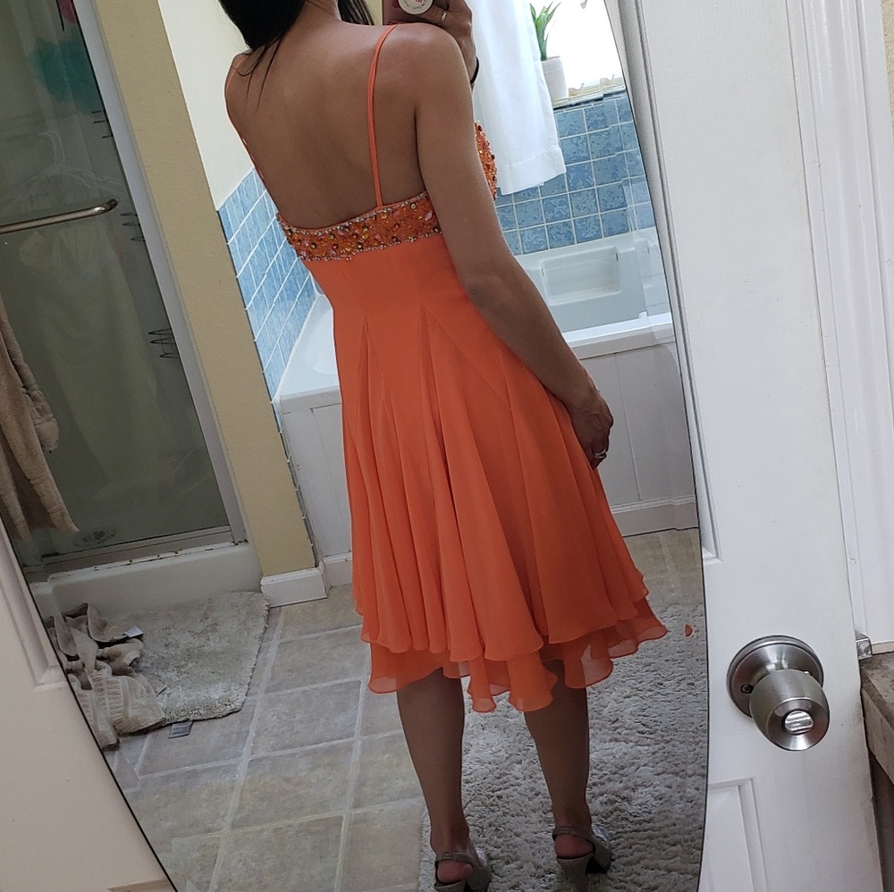 Gorgeous bright orange party dress NWT - Picture 5 of 8